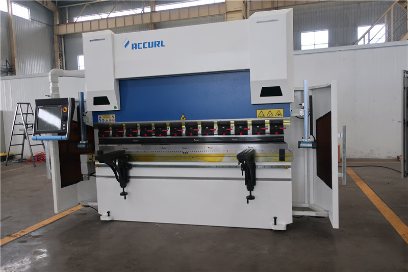 ACCURL cnc kočnica DA66T 4axis 2500mm