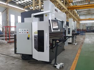 visokokvalitetna hidraulička sinhronizovana presa kočnica sa Robotom